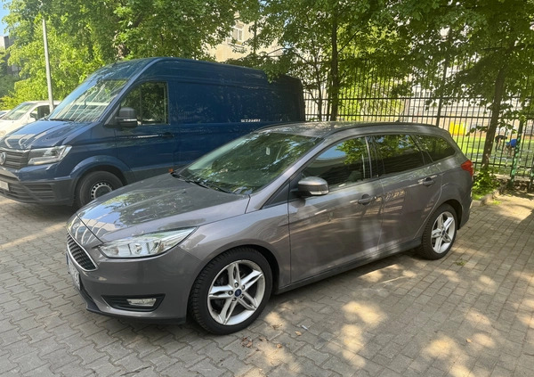 Ford Focus cena 46000 przebieg: 74400, rok produkcji 2016 z Warszawa małe 172